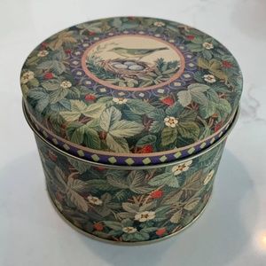 Decorative Pat Albeck Tin